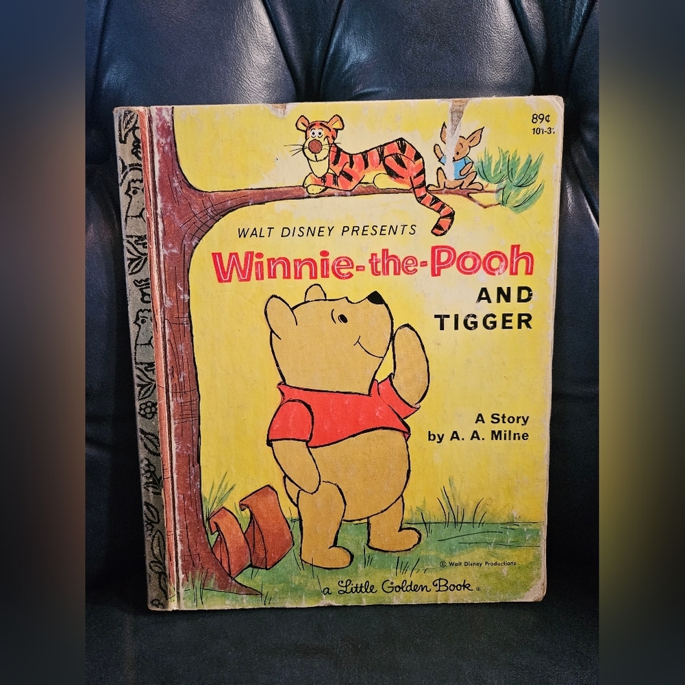 Walt Disney's Winnie-the-Pooh and Tigger Vintage Hardcover Book